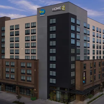 ترو باي هيلتون ناشفيل داونتاون كونفينشن سنتر Hotels near قاعة ريمان