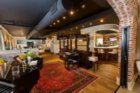 Hotel Florence, Tapestry Collection by Hilton - Quầy bar