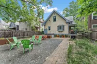 NE Arts/BrewHouse; Amazing location, hot-tub, pool table, local art