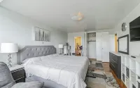 Lovely Duplex Apartment - Free Garage parking close to DC