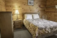 New River Gorge Cabin, hot tub and fireplace at the best area prices Hotels near New River Gorge