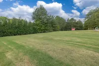 #1 Ranked Lake Home in Eastern US!  Free Night for Balance of 2026! - 5-Star