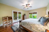 River Gem on the river with a private location