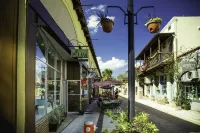 Renovated, Cozy 2Bd 2Ba, Steps from Private Beach & Pool!