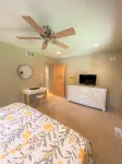 Luxury Getaway. 5 Br, 3BA, 3500 sq. Ft., 2 Acres. Sleeps16.