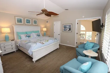 Aah!!! Poppy's Paradise