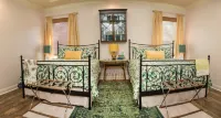Close to BROADWAY BNA-Gorgeous Home - Idyllic Countryside - Heated Pool Hot Tub - 4-Star