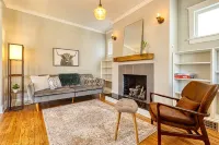 Cozy and Charming 3 Bed, 2 Bath Home - Close to BJC โรงแรมใกล้Missouri History Museum