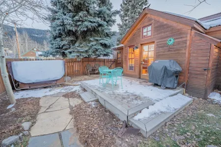 Skiers Special! Discounted Rates and Shorter Stays Through 12/21/2025! Отели в г. Крестед-Батт