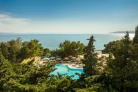 Dalmacija Places Hotel by Valamar - Strand