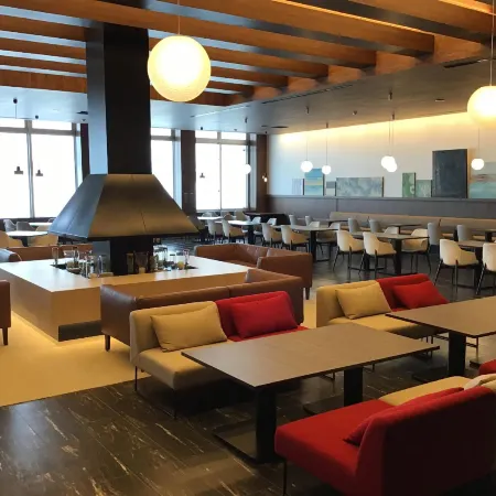 Torifito Hotel&Pod Niseko