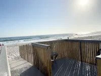 OCEAN VIEW~GREAT REVIEWS~Family friendly Gulf front with heated pool.