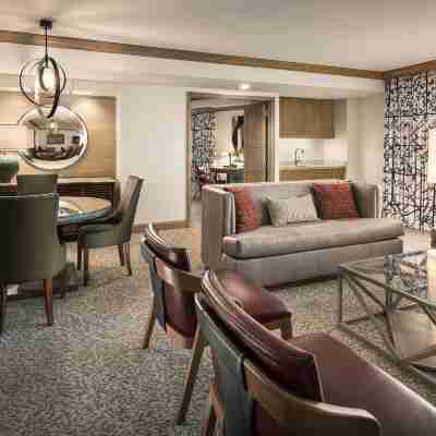 The Canyon Suites at the Phoenician, a Luxury Collection Resort, Scottsdale Rooms