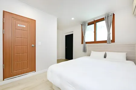 Forest 323 Pension (Newly Opened in 2024) Отели рядом с достопримечательностью «Jade Garden»