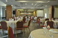 Grand Kolopaking Hotel Hotels in Kebumen