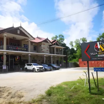 Villa Sentosa Hotels near Marine Park