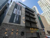 Bundang Hotel D Osee Hotels near Jeongja-dong Cafe Street