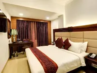 Golden Chariot Vasai - Hotel and Spa Hotel a Waliv