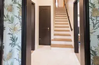 Spacious 5-Bedroom House in Peaceful Ames Neighborhood Just Steps from Campus.