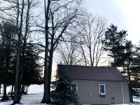 Lake Front Cabin Located On Muskallonge Lake Hotels in Luce County