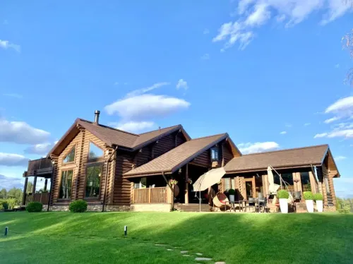 Ekopark Legendy Lesa Hotels in Uglichsky District