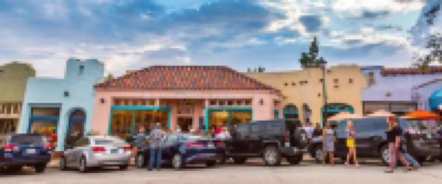 現代鄉村風格三卧室兩浴室車棚