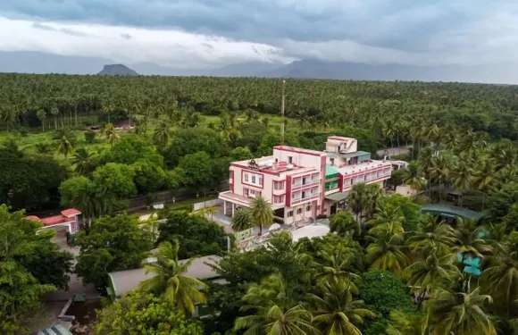 薩克提河度假村