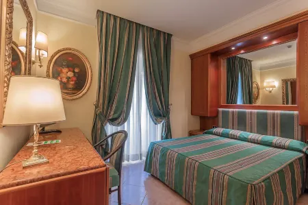 Raeli Hotel Floridia