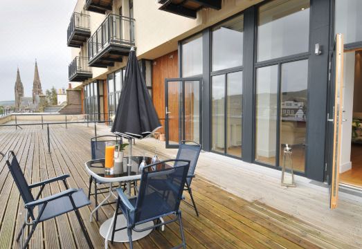 하이랜드 아파트먼트 바이 맨슬리