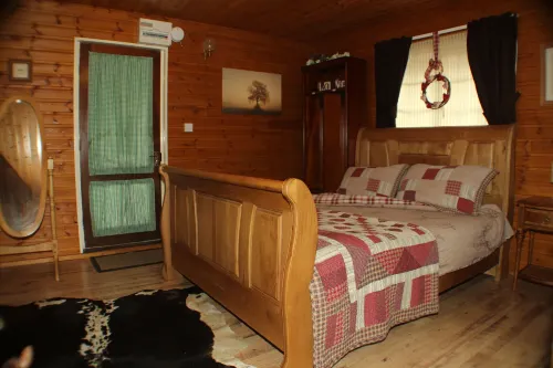 Lledr House Hostel Near Two Zip World Sites - Parking