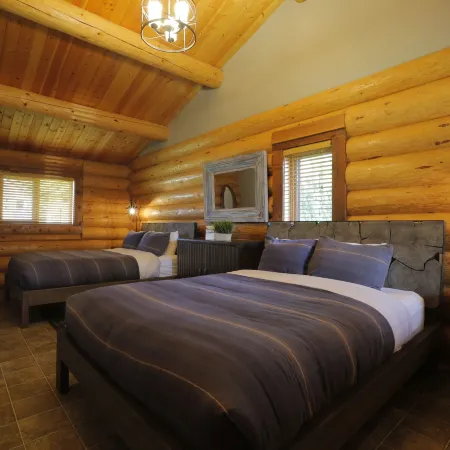 Sointula Lodge