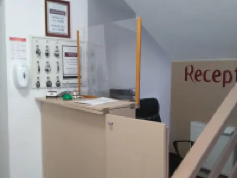 ヴィラ ボルドー ガラツのホテル