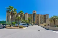 Phoenix V Unit 816 Hotels near Outer Limits VR Game Room