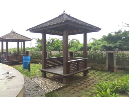 Modern Look 2Br at Bogor Valley Apartment