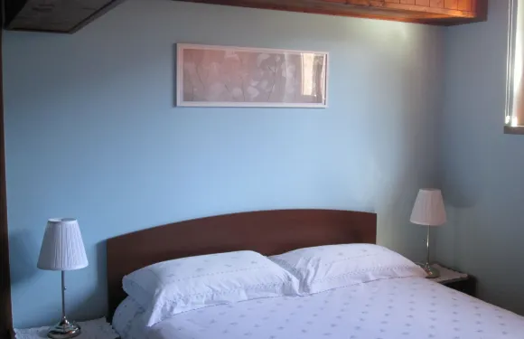 德爾博戈家庭旅館