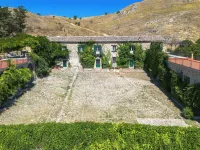 Dependance a Baglio il Corvo Hotels in Geraci Siculo