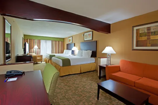 Holiday Inn Express & Suites DAYTON SOUTH FRANKLIN by IHG Hotels in Warren County