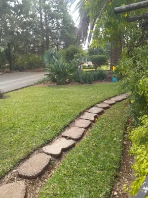 Beautiful No Fuss Serene 3 Bed House in Bulawayo Hotel di