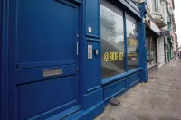 higgihaus 107 Sleeps 4  Monday - Friday Hotels in Butetown