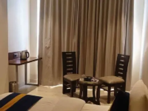 Lotus Deluxe Rooms Hotels in Waliv