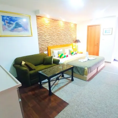 City Suites