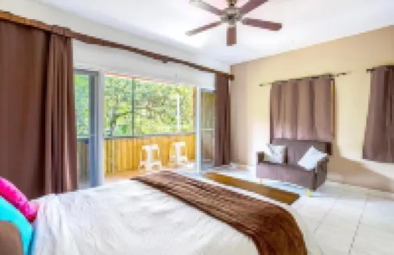 Downtown Suites فنادق في 