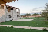 Ximitadi Estate Hotels in Itilo