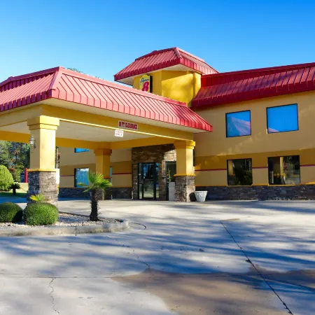 Super 8 by Wyndham Dublin