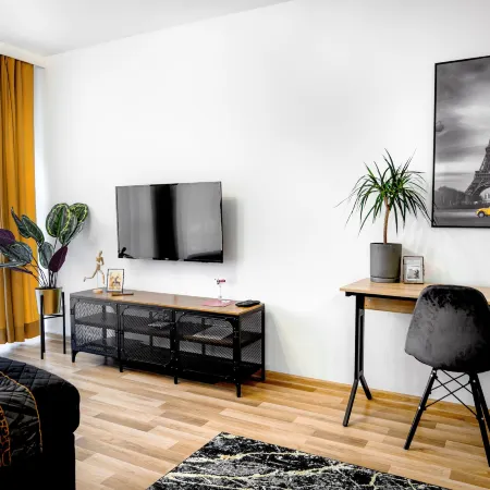 Easy Rent Apartments - Silver 8