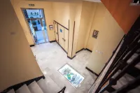 Apartamentos Reyes Católicos