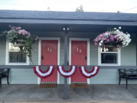 Millz Manor