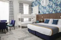 โรงแรมแคร์น