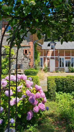 La Villégiature Отели в г. Нотр-Дам-де-Санийи