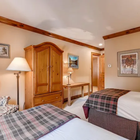 Westwind 201 2Bd 2BA Platinum Condo in Lionshead Village